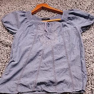 Nine west tshirt small